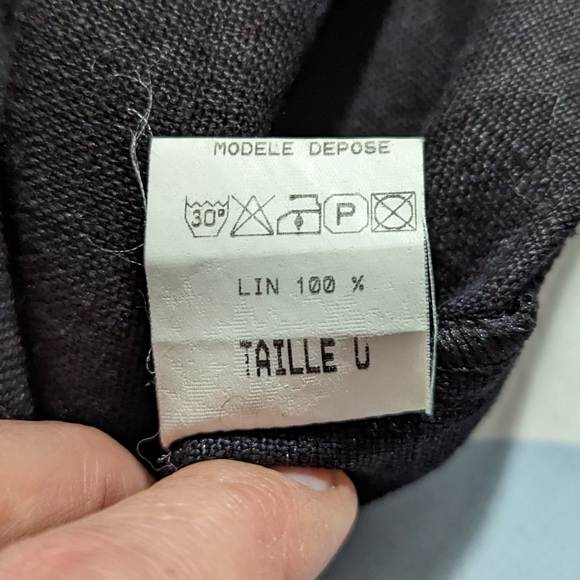 Stylish Asymmetrical Black Linen Top, OS, EUC - Picture 11 of 11